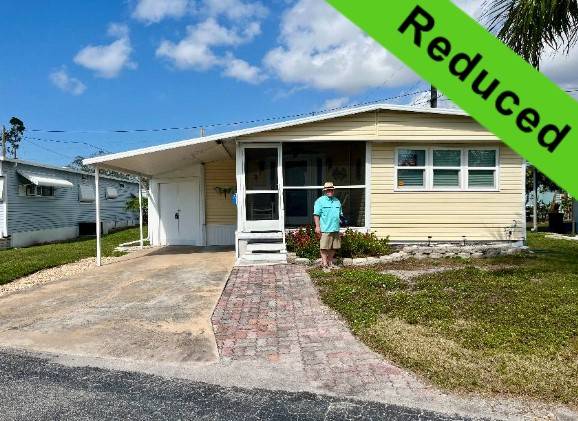 Bradenton, FL Mobile Home for Sale located at 508 44th Ave Lot C25 Village On The Greens